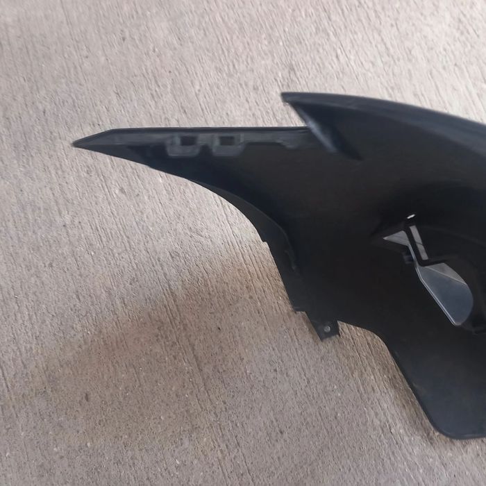Para choques frente audi a4 b8  8K0807437