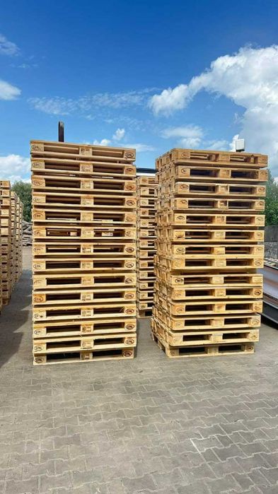 Купуємо деревяні піддони б/в