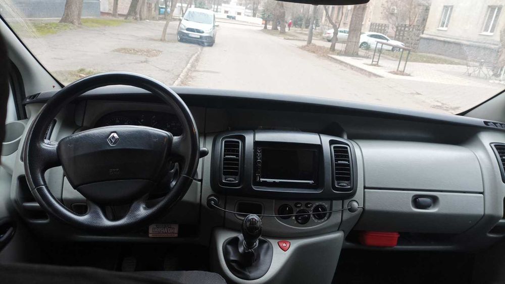 Продам Renault Traffic