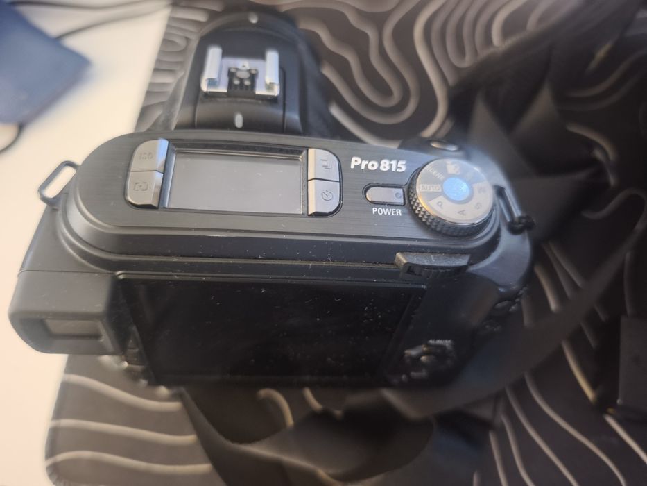 Samsung Pro - máquina fotográfica