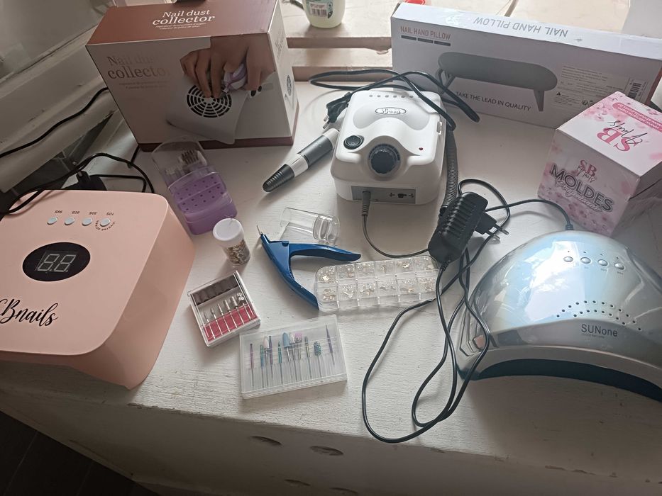 Equipamentos de unha em gel