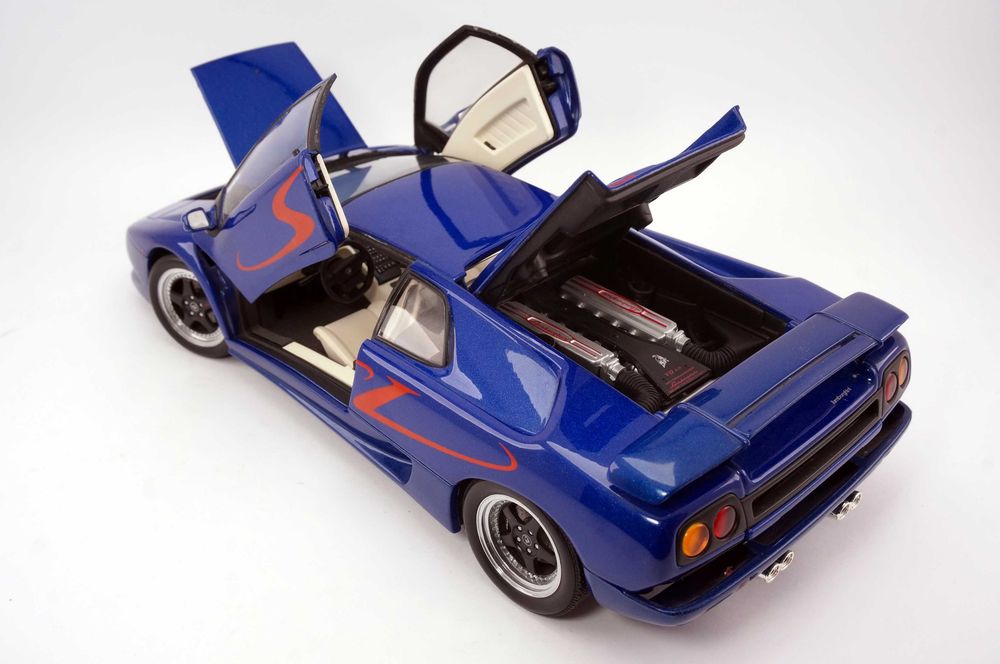 Модель AUTOart 1:18 Lamborghini Diablo SV (1995) Blue/Red: 8 999