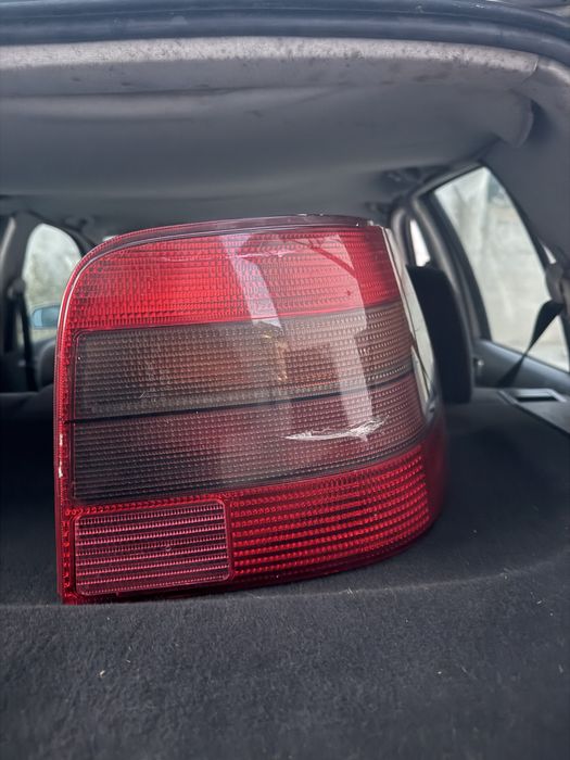 Farolins traseiros VW Golf Mk4