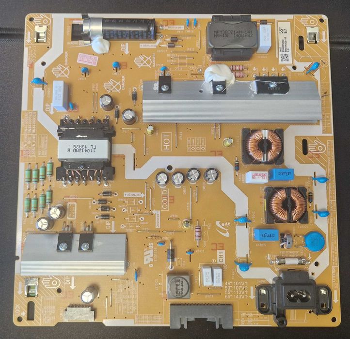 Fonte de Alimentação TV Samsung BN44-00932Q — UE50RU74xx