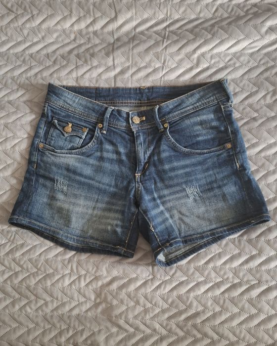 Spodenki szorty 38 Reserved