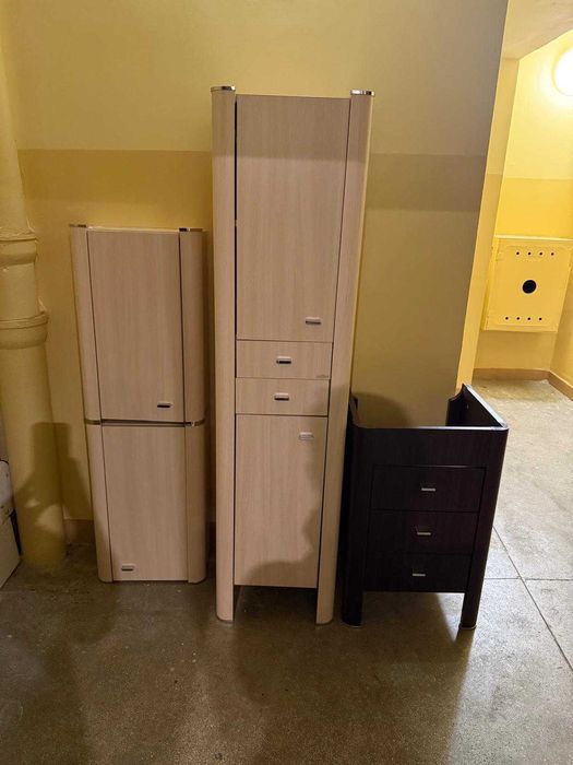 Meble Łazienkowe stan bardzo dobry