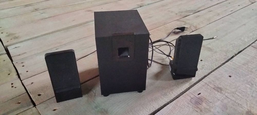 Колонки 2.1 MicroLab m100