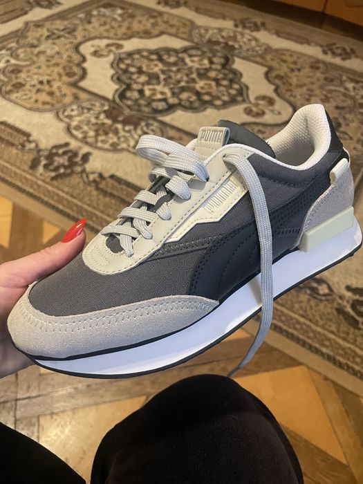 Кросівки орегінал