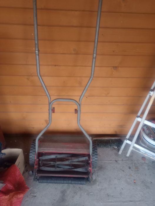 Wertykulator do trawnika