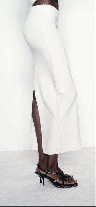 Трикотажна спідниця  Zara, в розмірі M