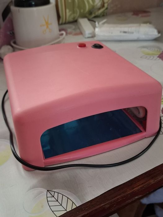 Ультрафіолетова UV лампа для манікюру + подарунок