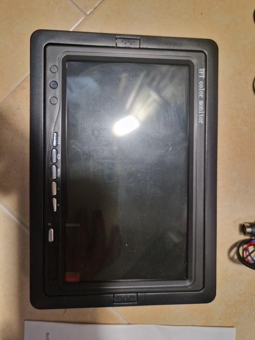 LCD color monitor