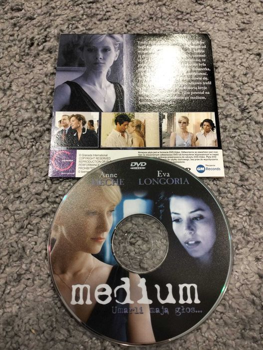Medium film DVD.