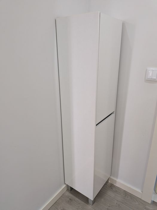 Armário Coluna Branco 2 Portas - Casa de Banho/Canto