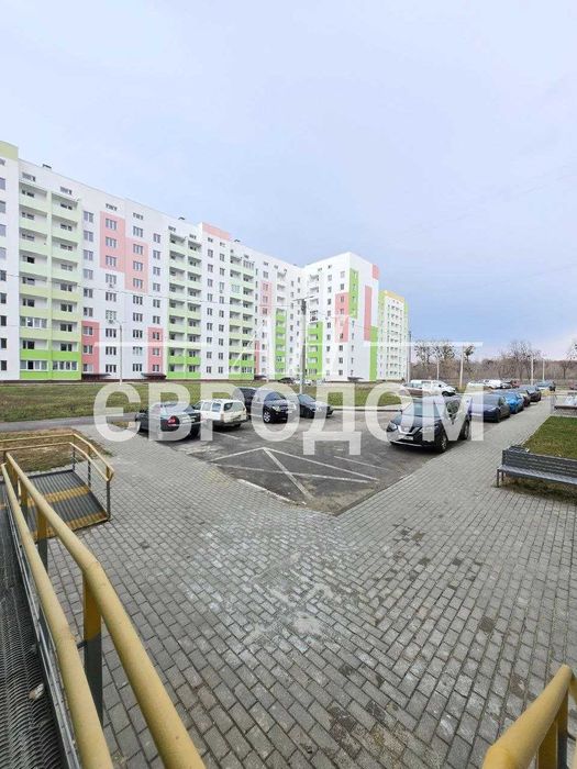 Без КОМИССИИ ! Продам 3к. квартиру ЖК Мира 3. Двухсторонняя планировка !