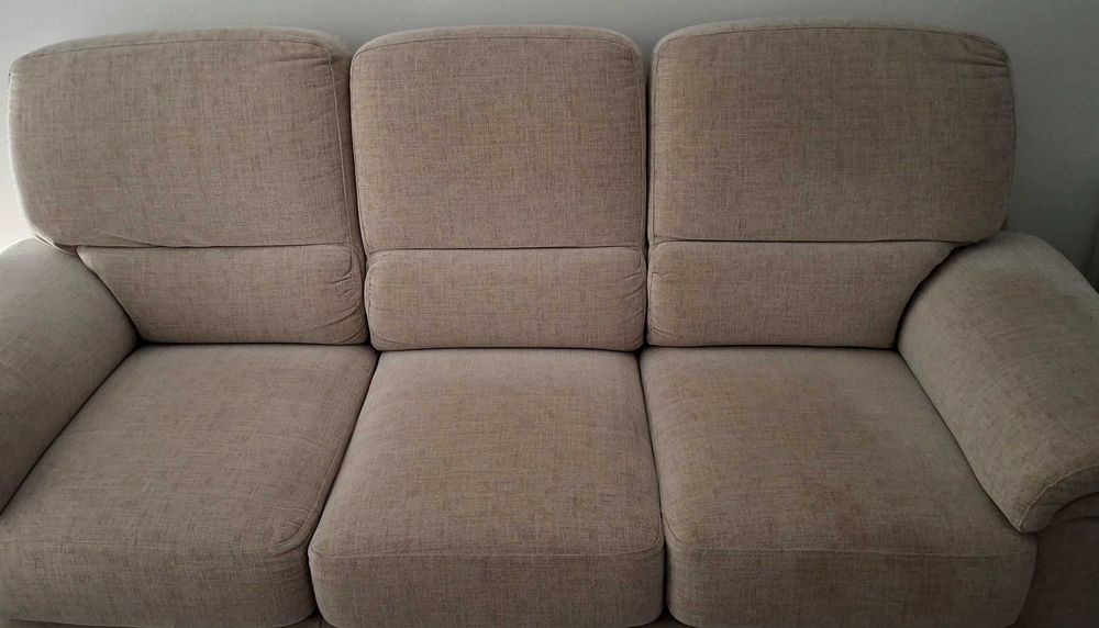 Sofa três lugares