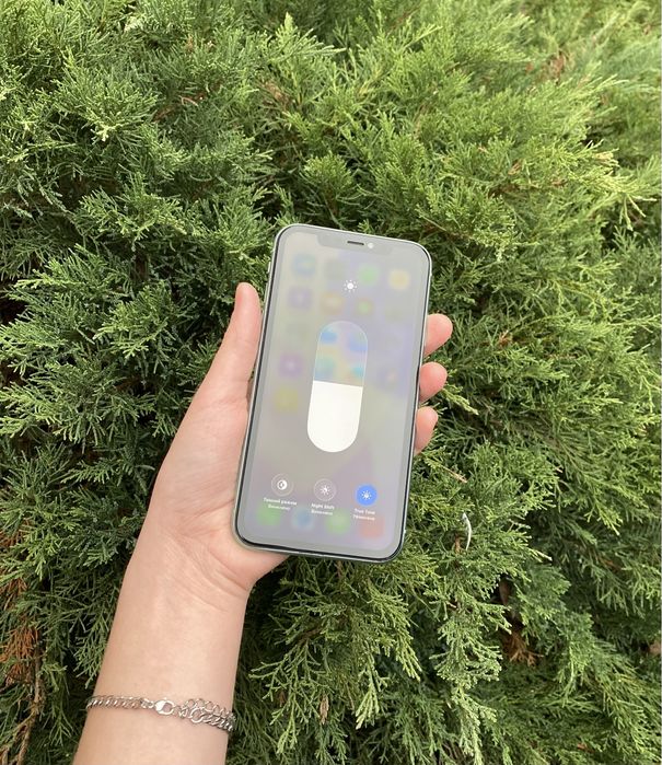 iPhone 11 Green 64 Gb