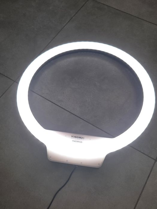 Profesjonalna lampa pierścieniowa LED 50 cm Yongnuo YN608 RGB