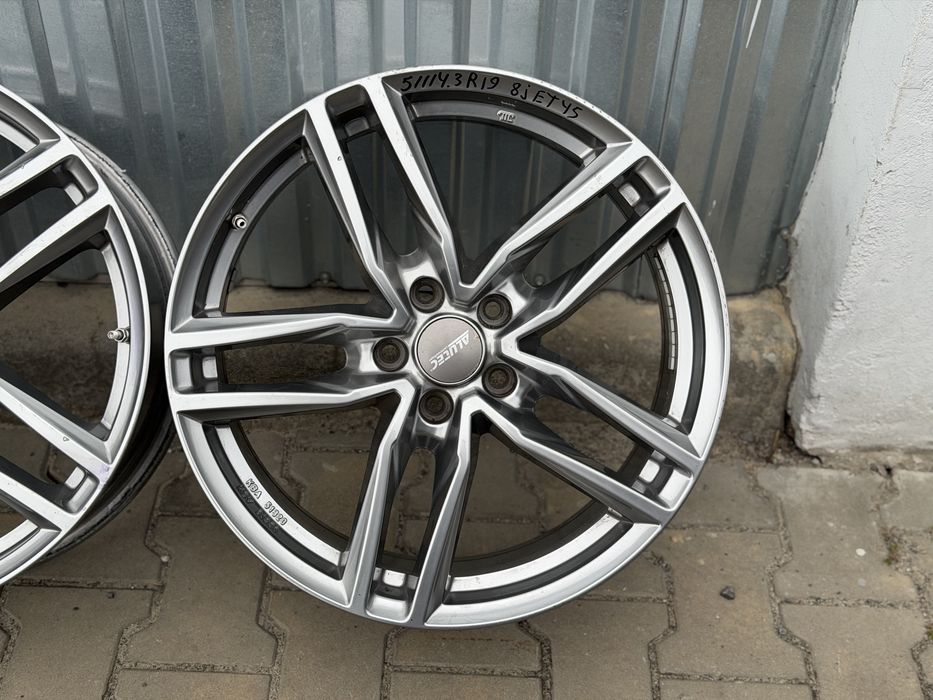 Диски німецькі ALUTEC універсальні 5/114,3 R19 8J ET45 комплект з німеччини