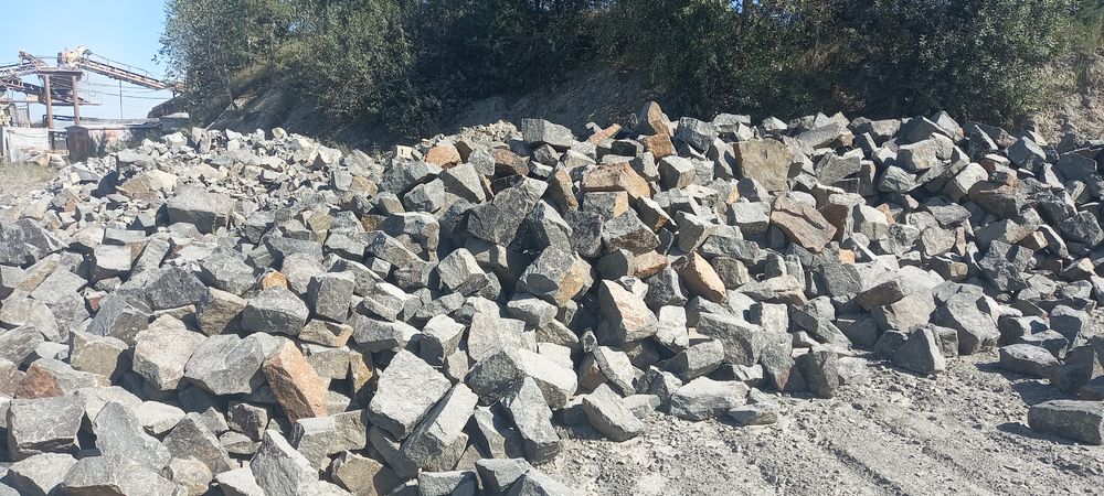 Камінь бутовий  гранітний