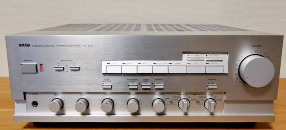 Wzmacniacz Yamaha AX - 900