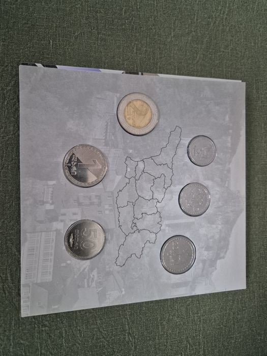 Set zestaw komplet Gruzja 2025 lari 5 tetri - 2 lari JEDYNE na olx UNC
