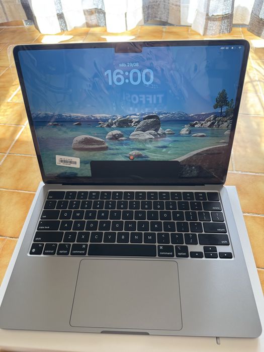 Macbook Air M2 modelo base