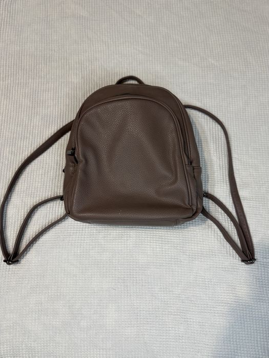 Рюкзак жіночий з екошкіри