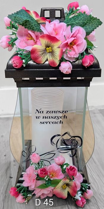 Znicz ozdobiony.