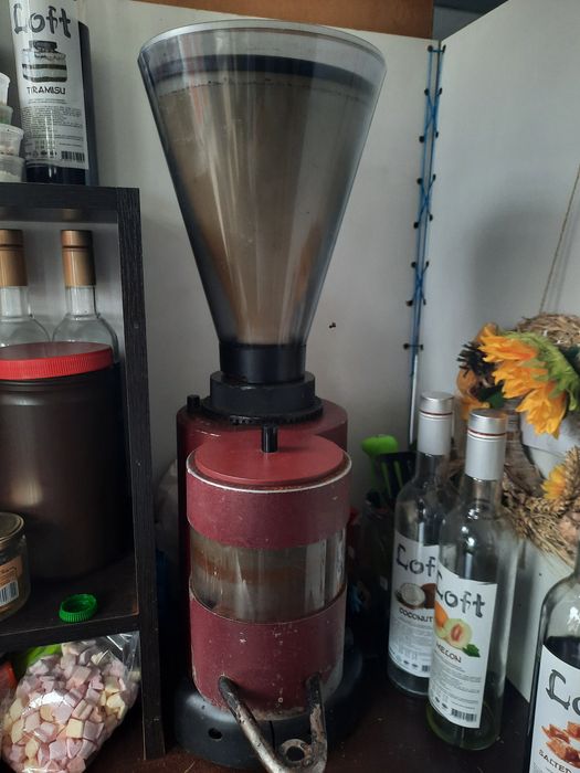 Гріндер/кавомолка для кав'ярні