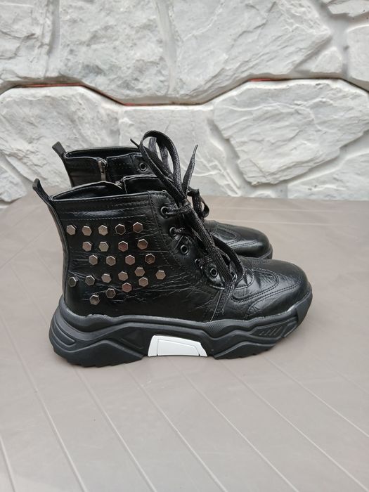 Ботінки жіночі демі р.38,5