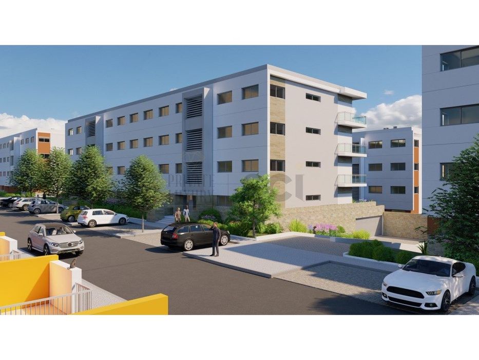 Apartamento T3, 2 lug. parqueamento e terraço em Portimão