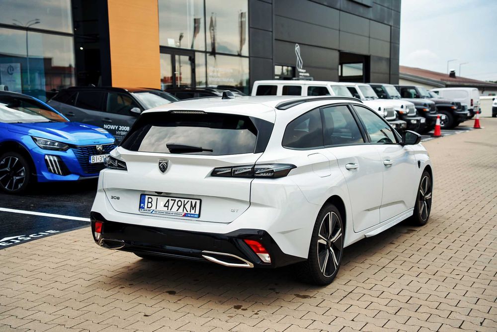 Wypożyczalnia aut PEUGEOT 308 GT KOMBI AUTOMAT 2025r. M-Dealer RENT