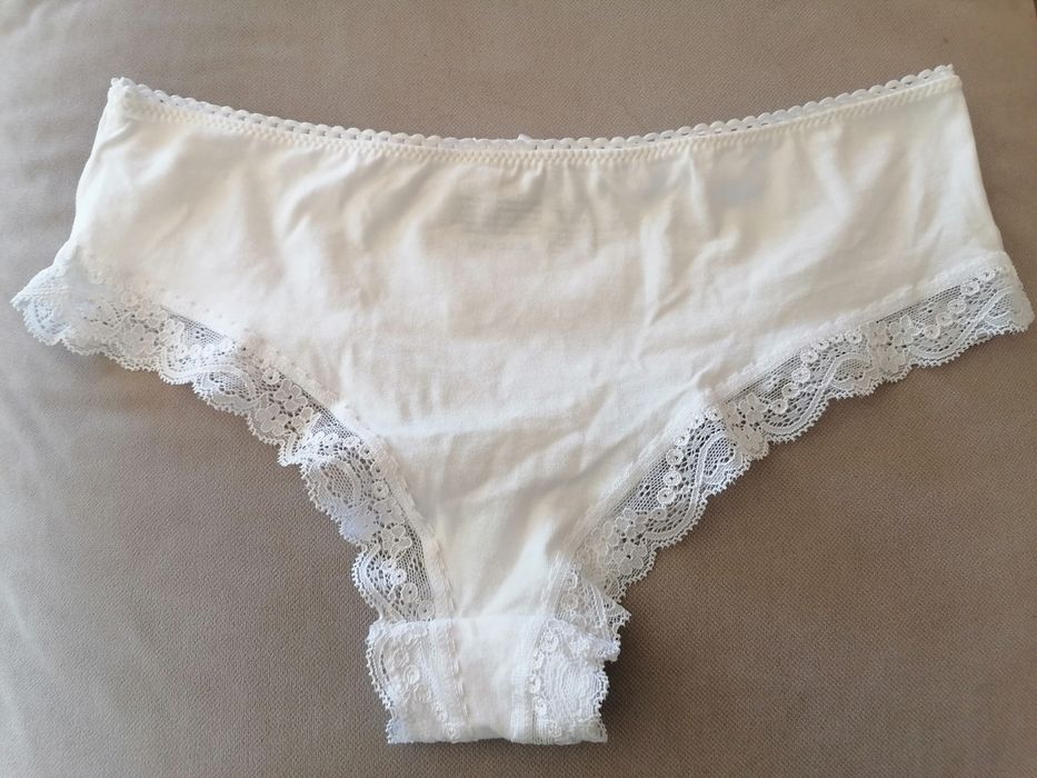 Figi /majtki damskie, rozmiar M 40/42, białe, nowe