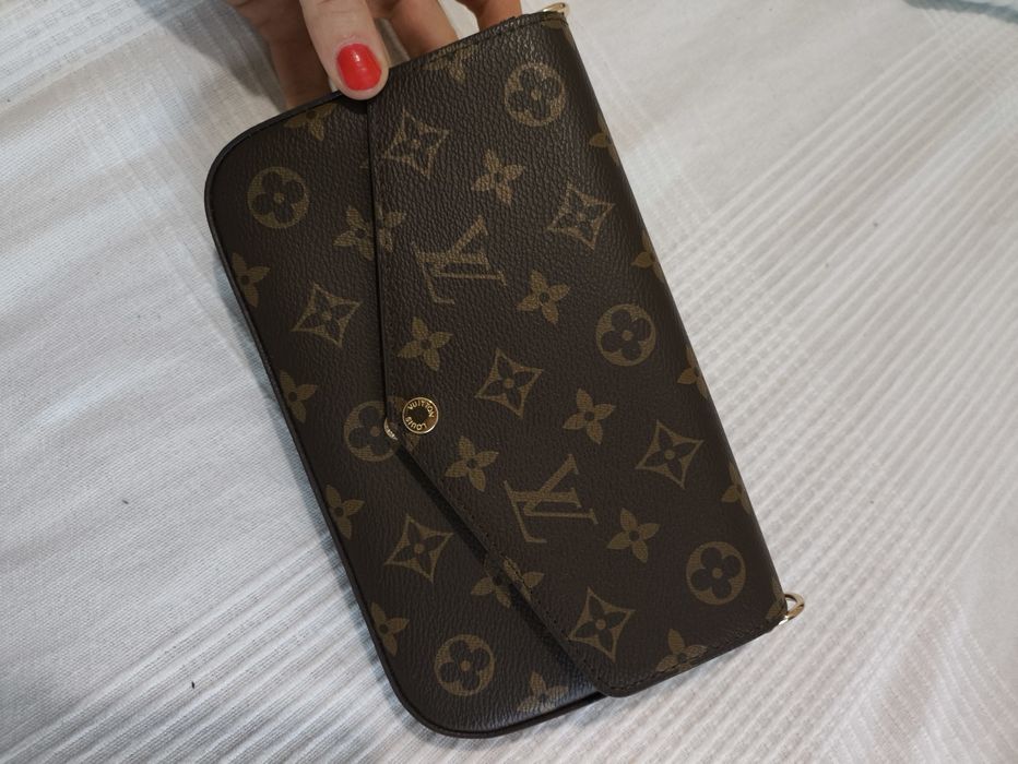 Torebka kopertówka na ramie z łańcuszkiem