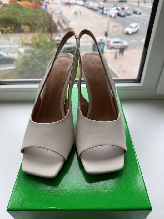 Туфлі Bottega Veneta