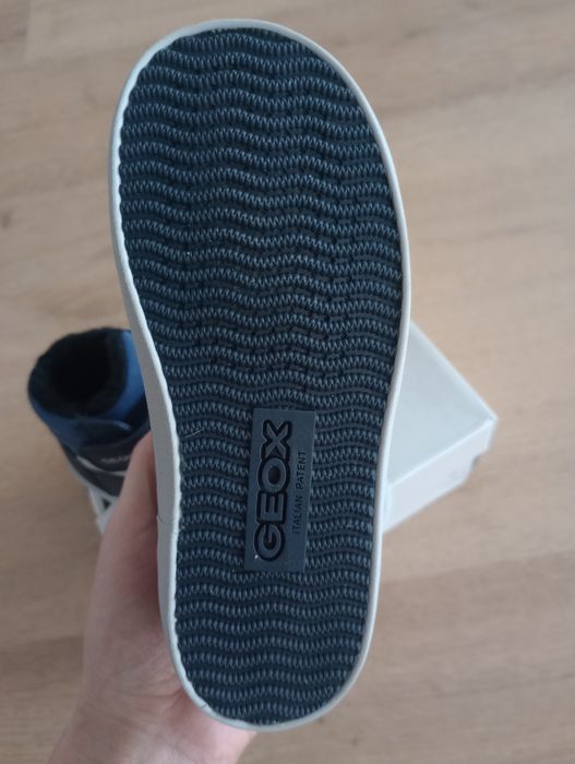 Buty Geox nowe dziecięce 27