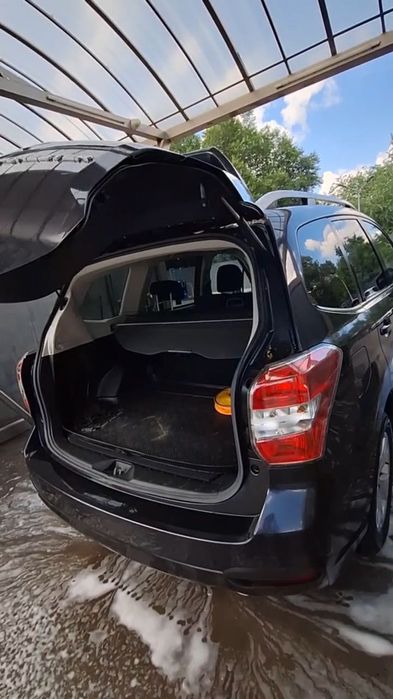 Subaru Forester 2014 г.в., серый цвет