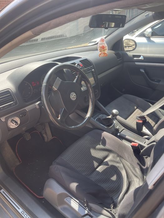 Продам volkswagen golf 5