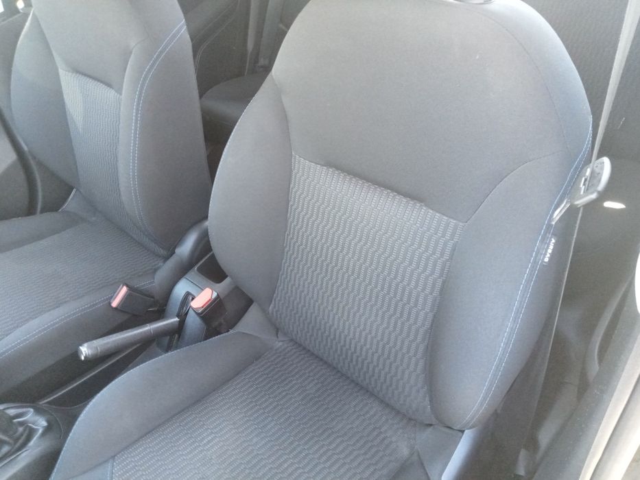 Peugeot 208 style 1600 HDi
