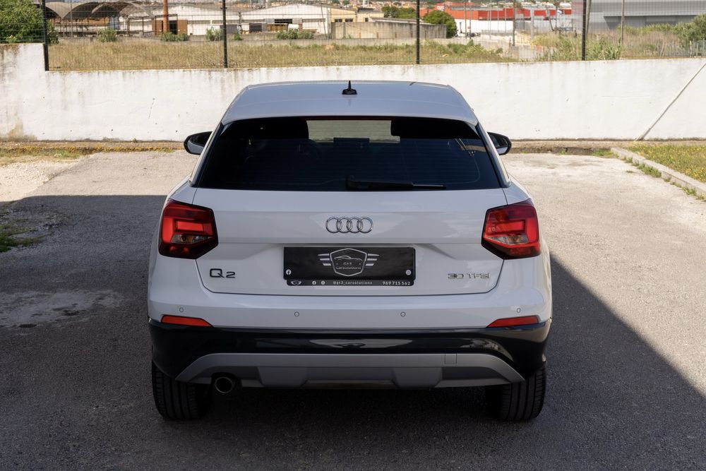 Audi Q2 30 TFSI Design S tronic (Financiamento disponível)