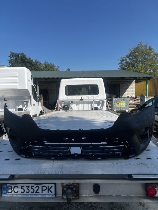 Передній Бампер Renault Kangoo оригінал