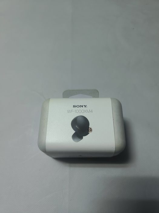 Fones de ouvido WF-1000XM4