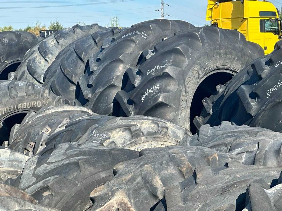 Резина Б/В JCB MANITOU John Deere