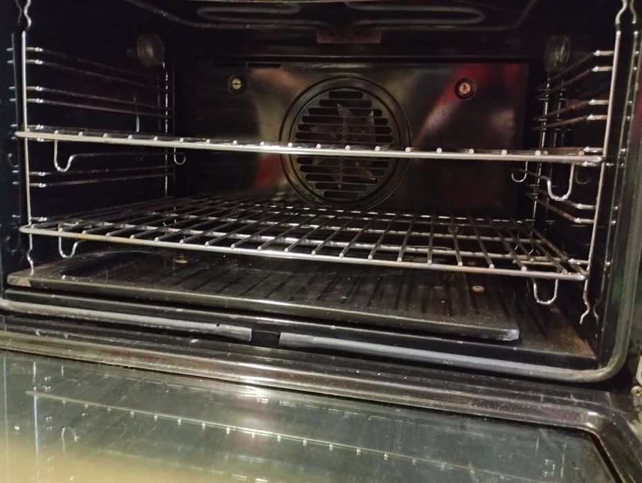Forno de encastrar Ariston