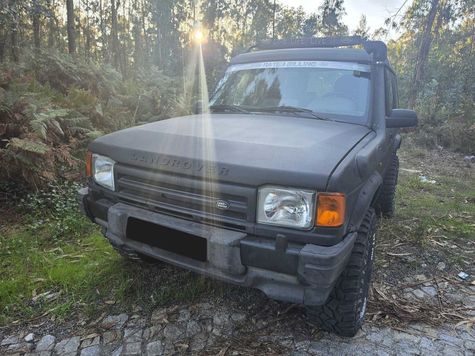 Land Rover Discovery com alguns extras