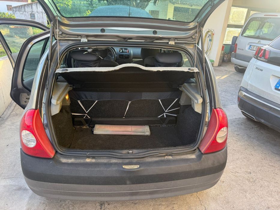 Renault Clio ii 1.2 8v