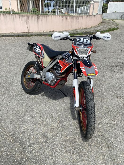Ajp pr4 125cc 2016