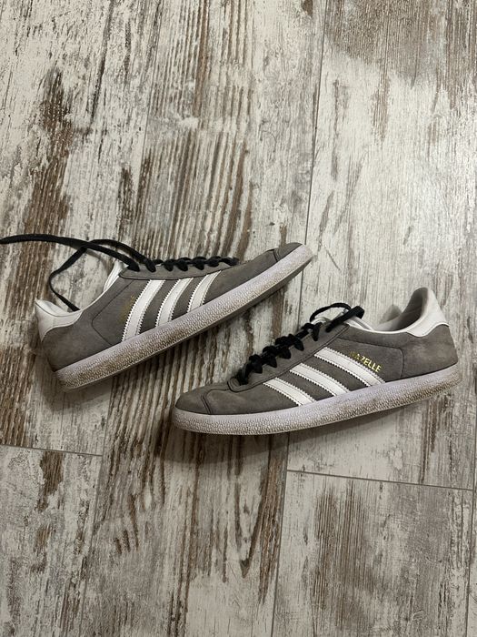 adidas gazelle сірі 42 41 26.5см