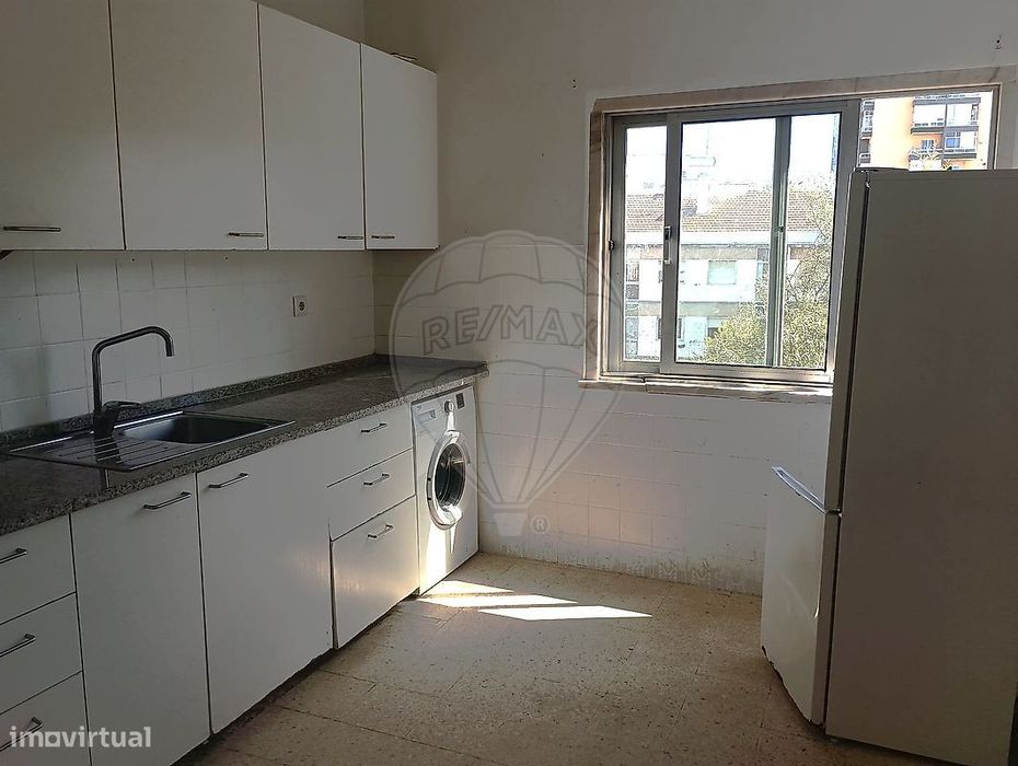 Apartamento T2 para venda — Cacém E São Marcos, Lisboa